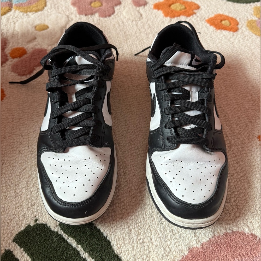 🐼Nike Dunk Low Panda Black and White Basketball Shoes Sneakers Men’s size 9